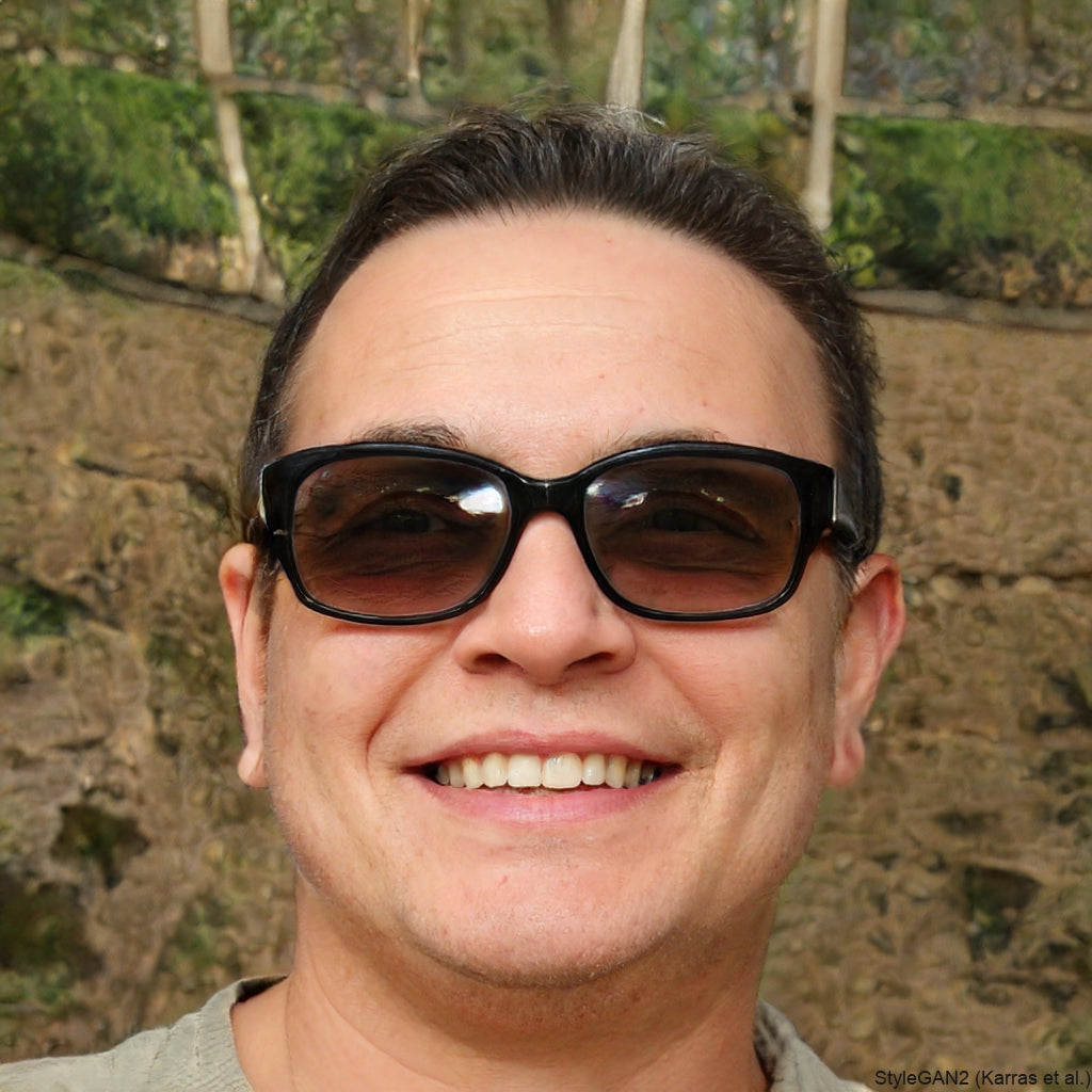 <em>Juan Castro</em>